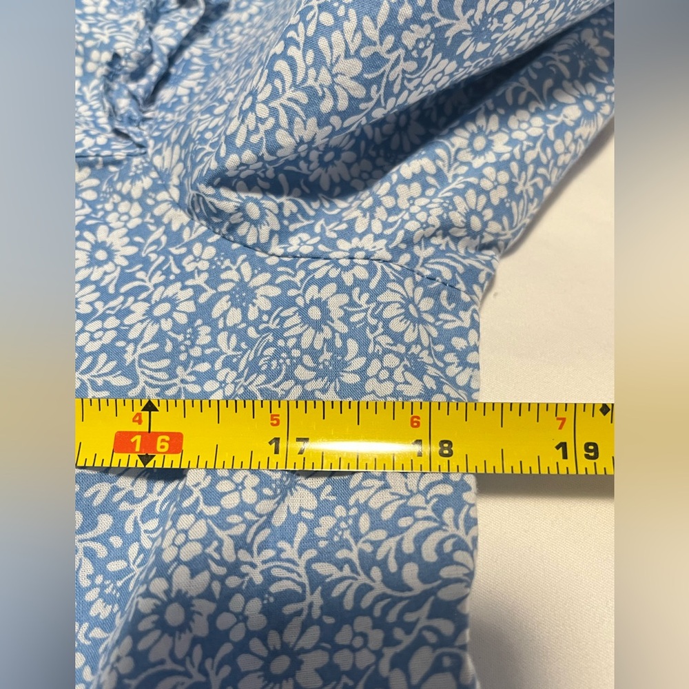 J. CREW Women’s Blue & White LS Squareneck Ruffle Floral Print Top Blouse Size M - Picture 10 of 13